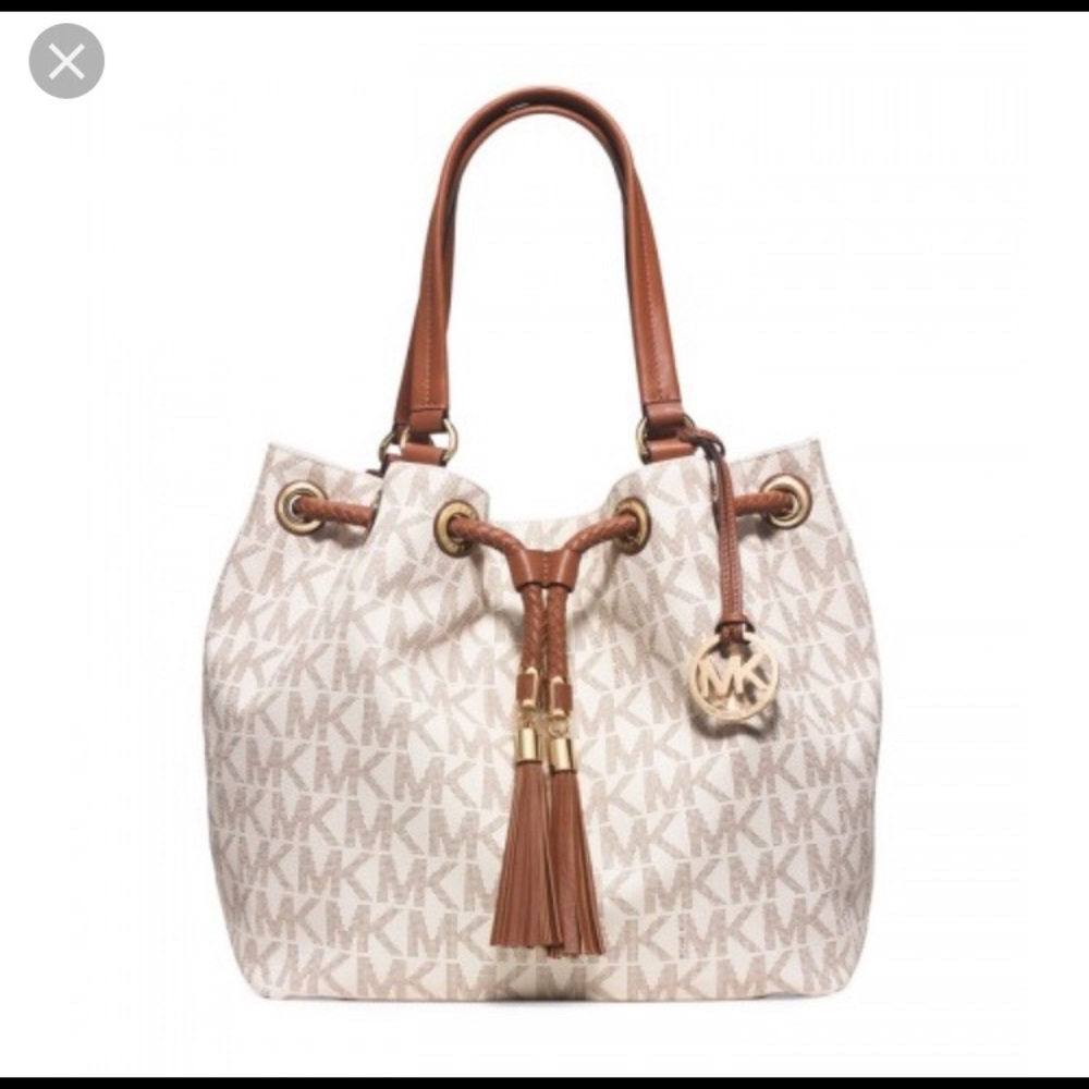 Michael Kors Vanilla monogram bag